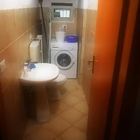 Ampio A Due Passi Dal Mare Appartamento *